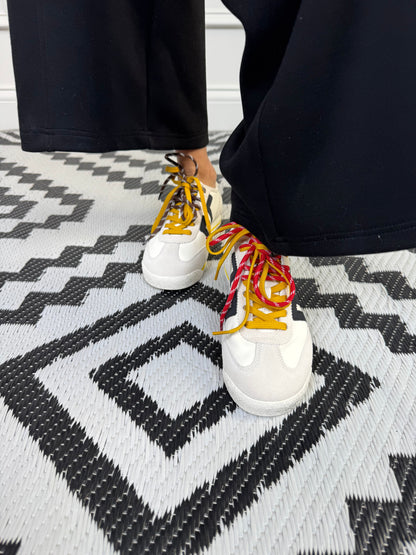 Leon Back 70 Sneakers - White Black