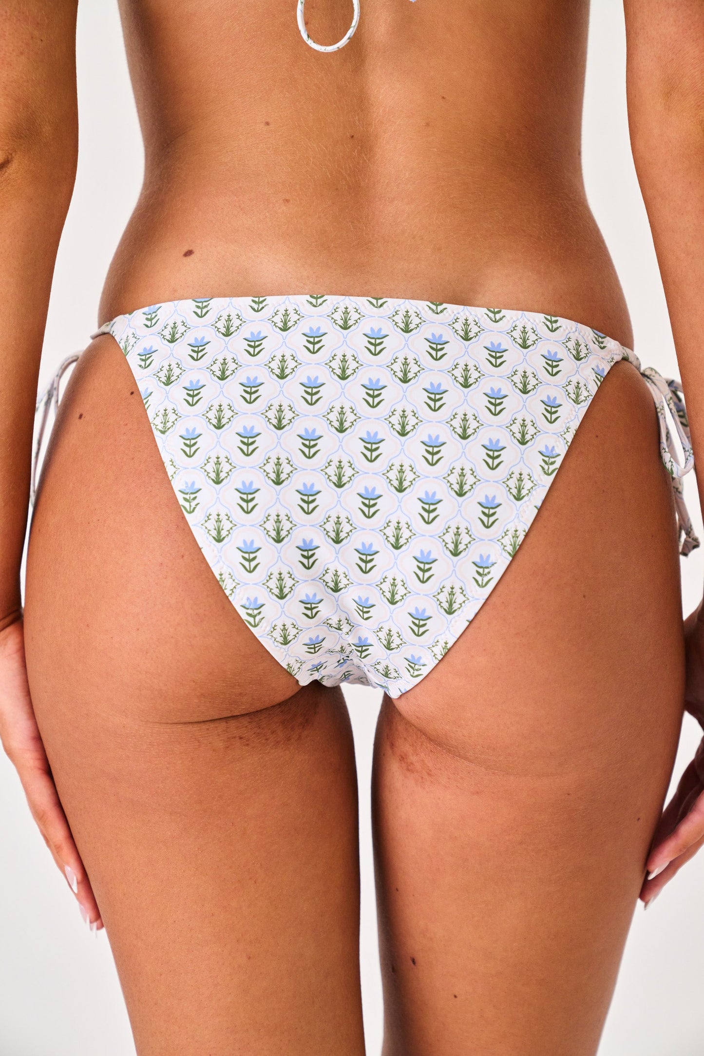 Lulu Tie Bottom