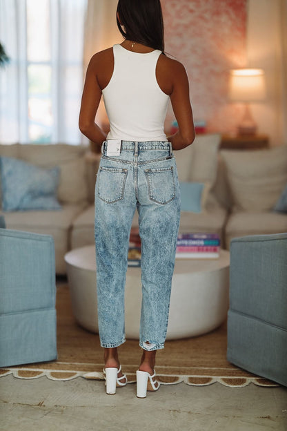 Amelia High Rise Straight Mom Jeans - Medium Wash